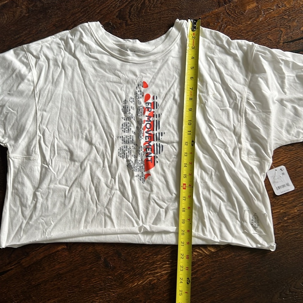 FP Movement Inspire Logo Tee - Picture 11 of 13